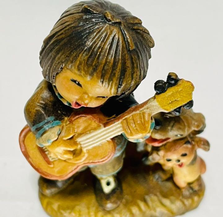 ANRI Wood Carving Doll Ferrandis Guitar Boys and Animals Height 7.7cm