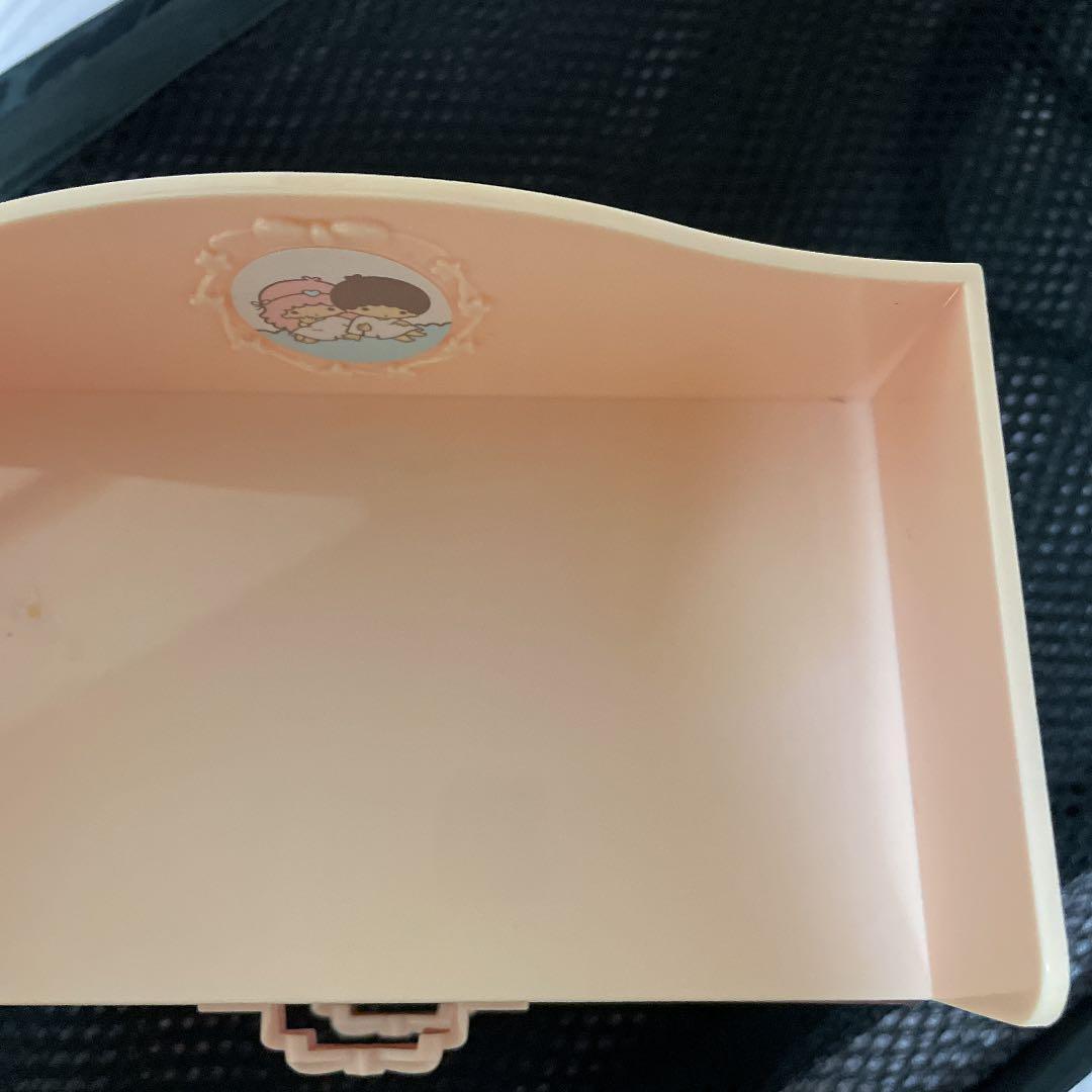 Little Twin Stars Kikirara plastic chest