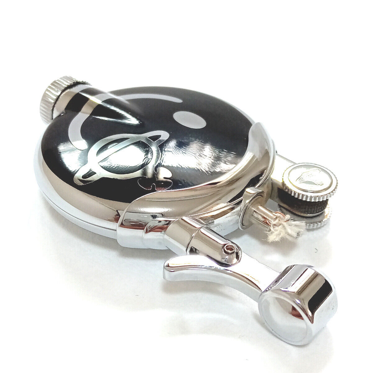 As is For Parts 新品　Vivienne Westwood  オイルライター シルバー×ブラック黒　スマイリータンク