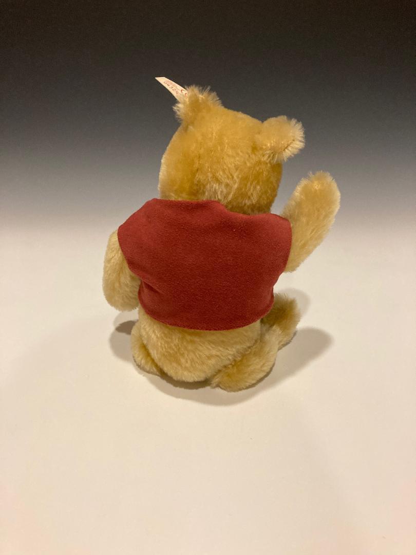 Steiff Steiff Exclusive Disney Winnie the Pooh 1999