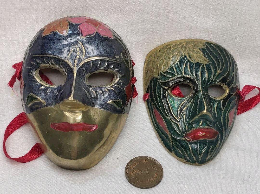 Two copper masks Cloisonne ware? Handmade old house collection