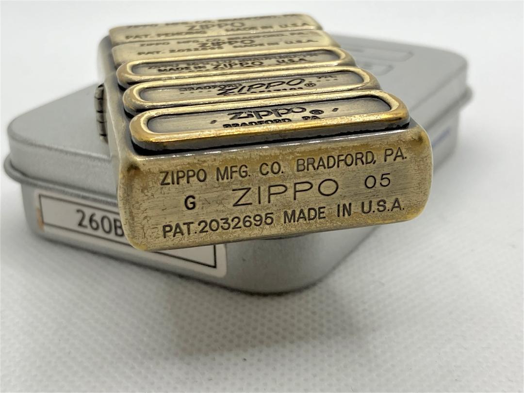 As is for parts ZIPPO Lighter Rare Limited Edition Successive Bottom Stamp Light