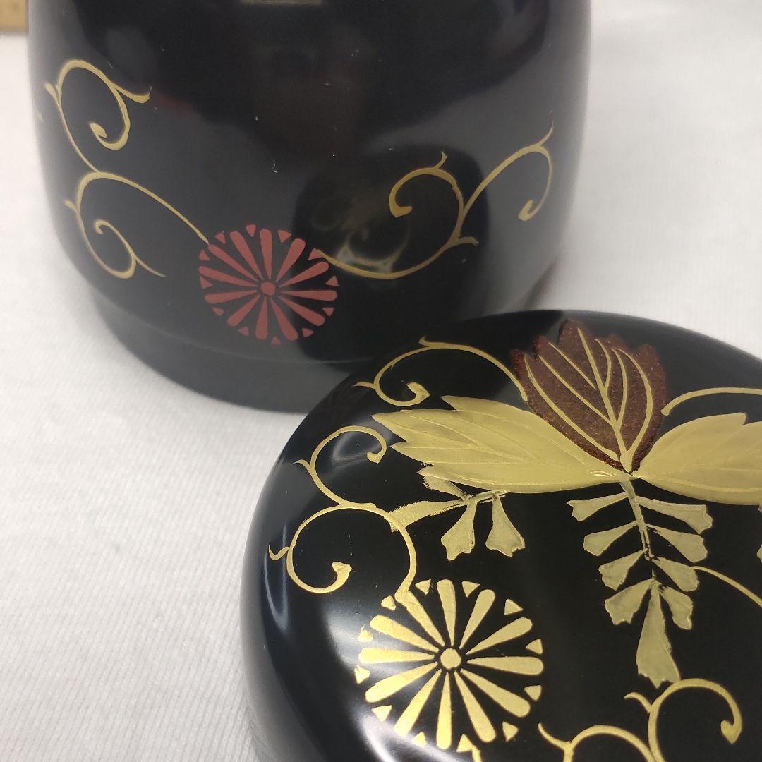 Tea utensils Red-Rikyu-shaped jujube, Togakusa lacquer work