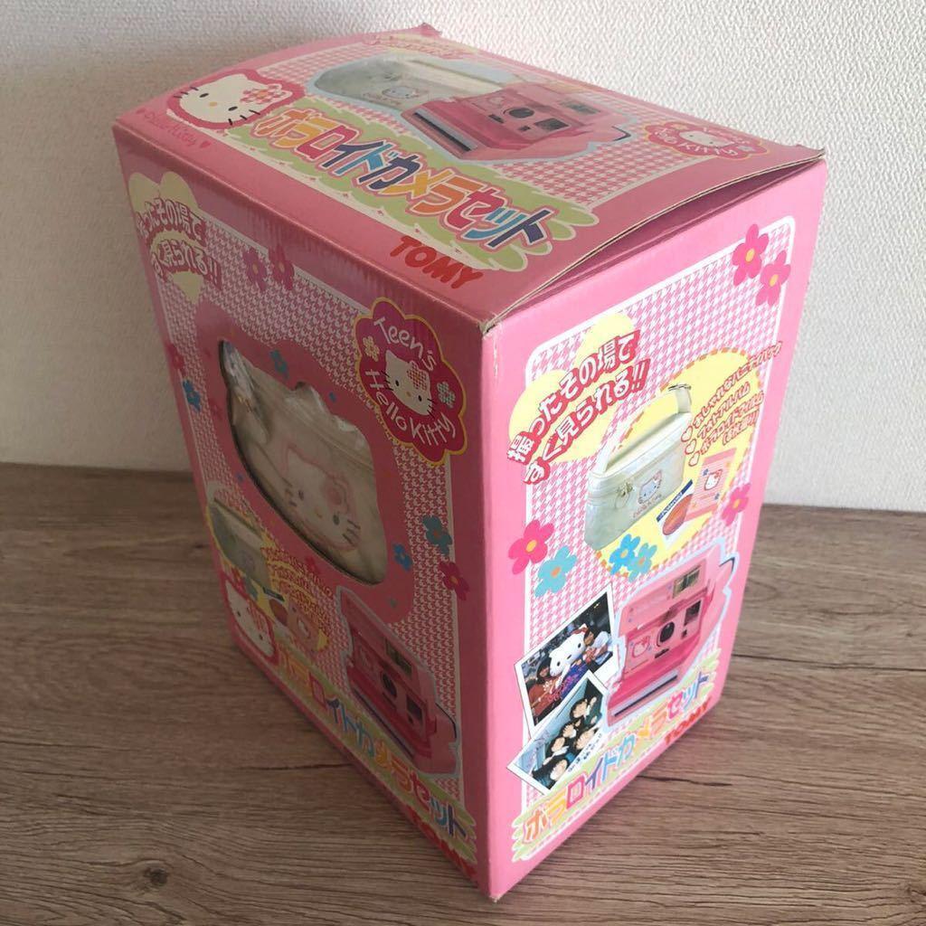 unused Hello Kitty Polaroid 600 camera w/pouch Sanrio TOMY