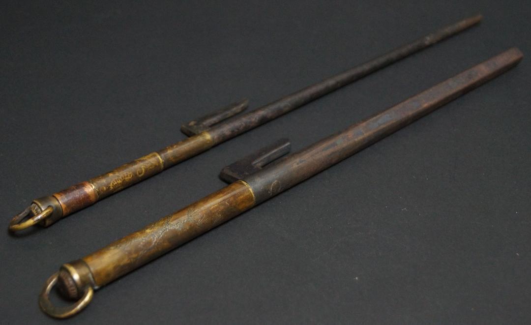 Edo Jitte iron pentagonal bar brass old pine pattern copper Karakusa