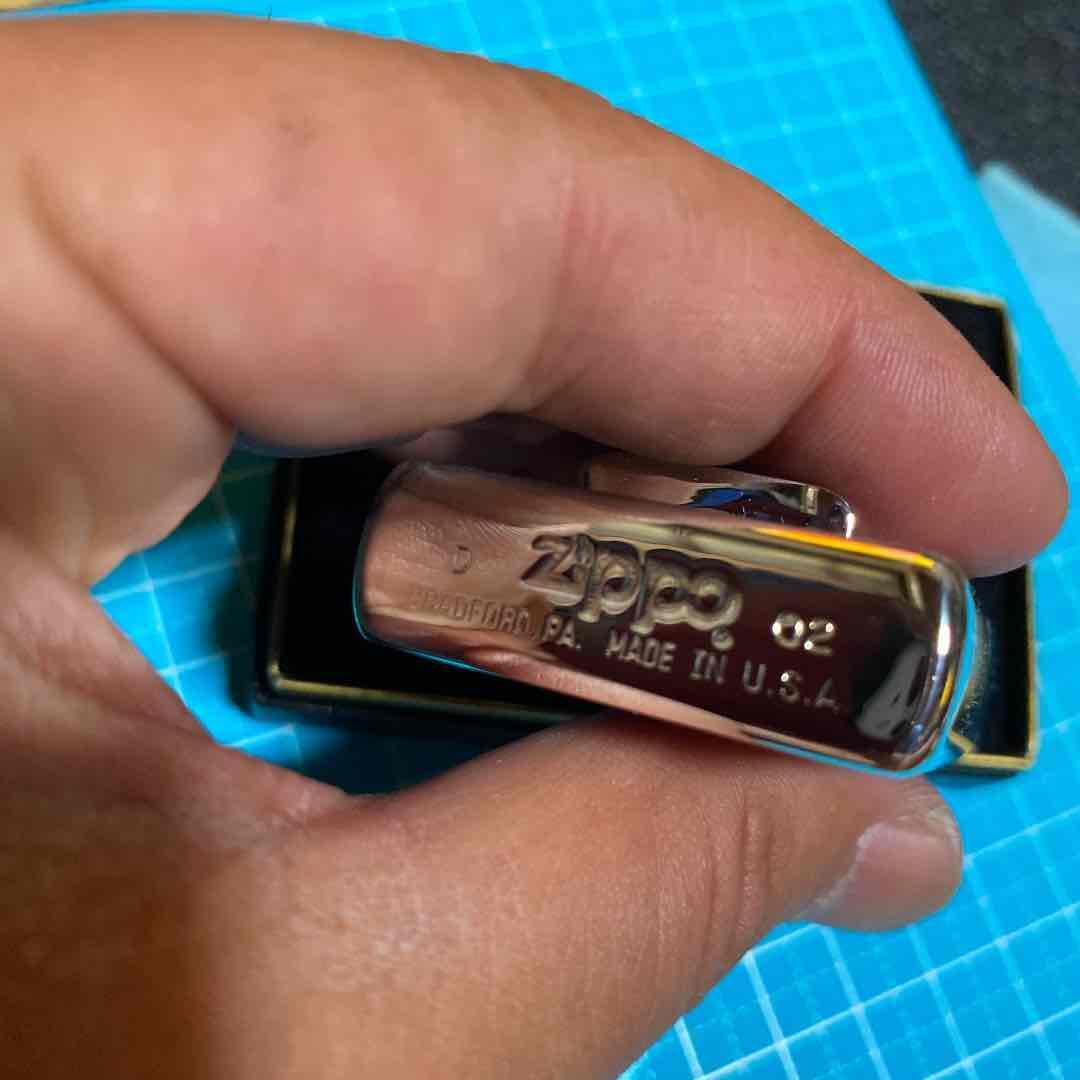 As is for parts Final price zippo limited edition PALUN junk stain oil lighter