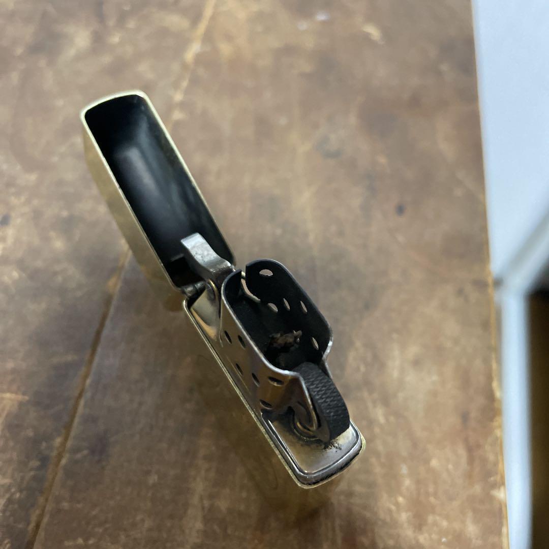 As is for parts ZIPPO lighter SOLID BRASS 1994