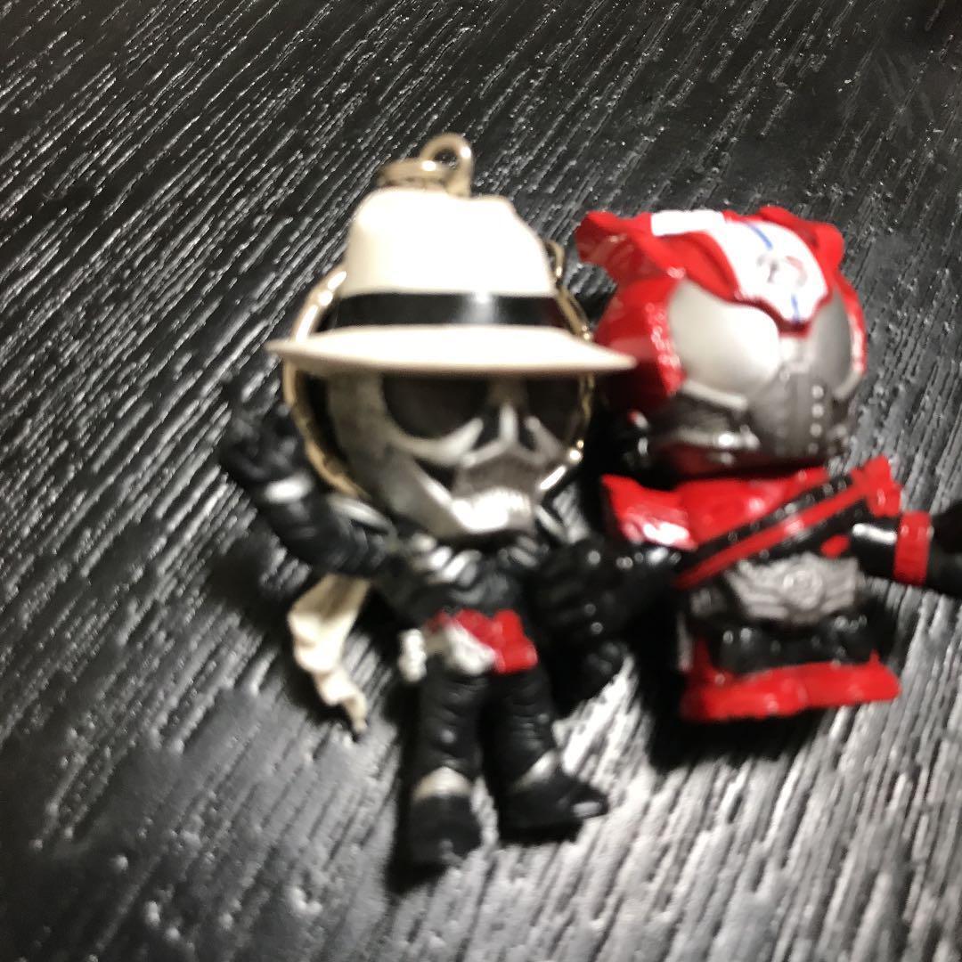 Kamen Rider figure key chain