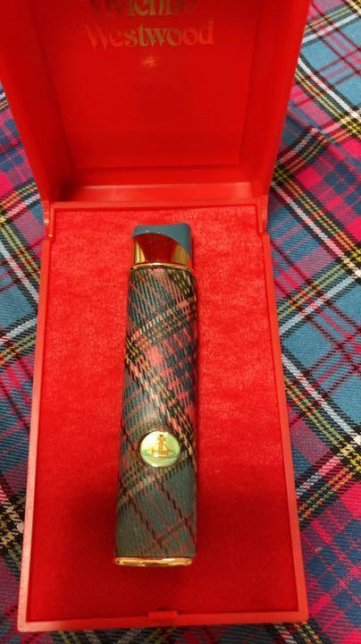 As is For Parts Vivienne Westwood lighter blue tartan gas