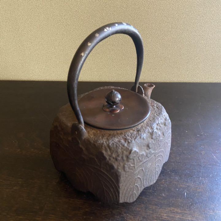 Iron kettle paulownia crest square inlay tea ceremony