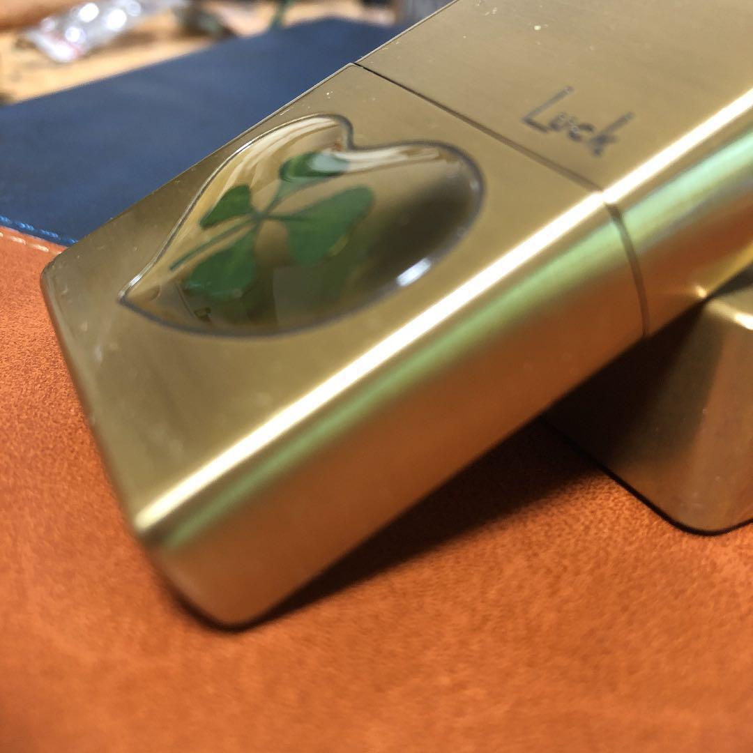 As is for Parts Zippo four-leaf clover model opening and closing sound