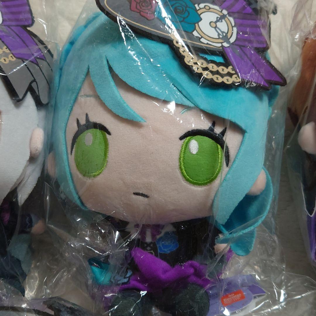 Roselia Bandori Sanrio Plush Set