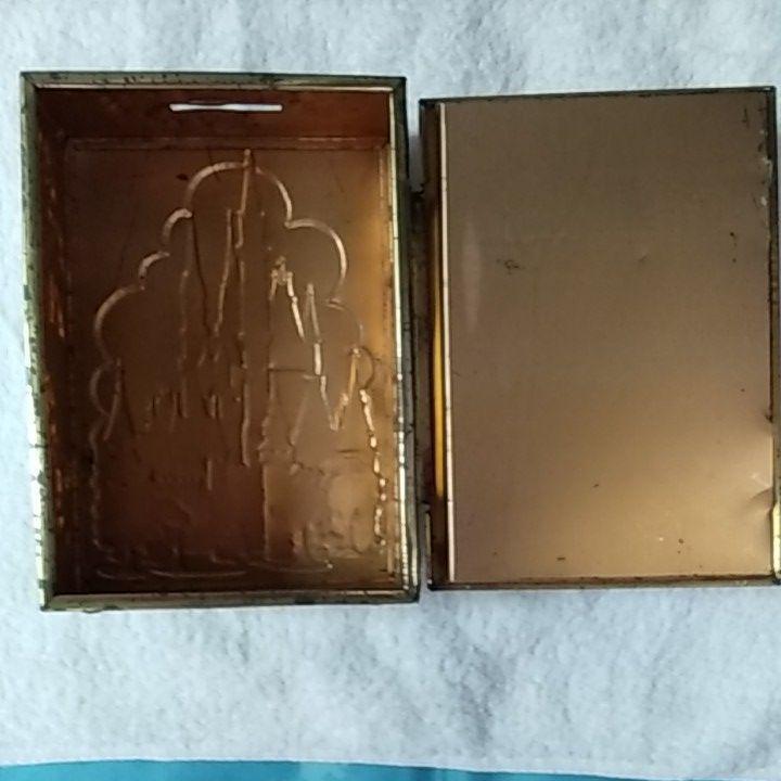 mickey mouse tin