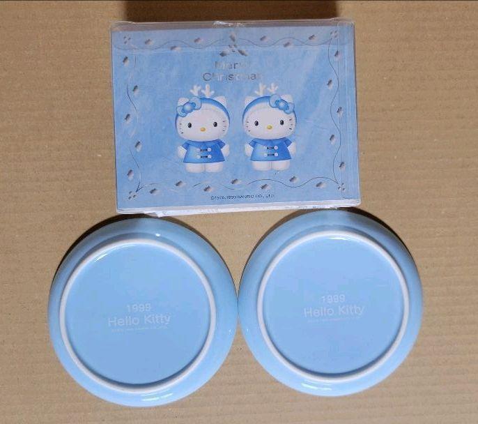 HELLO KITTY1999Christmas Kitty glass plate Set of2