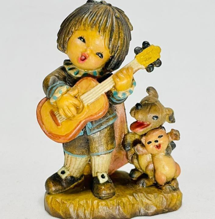 ANRI Wood Carving Doll Ferrandis Guitar Boys and Animals Height 7.7cm