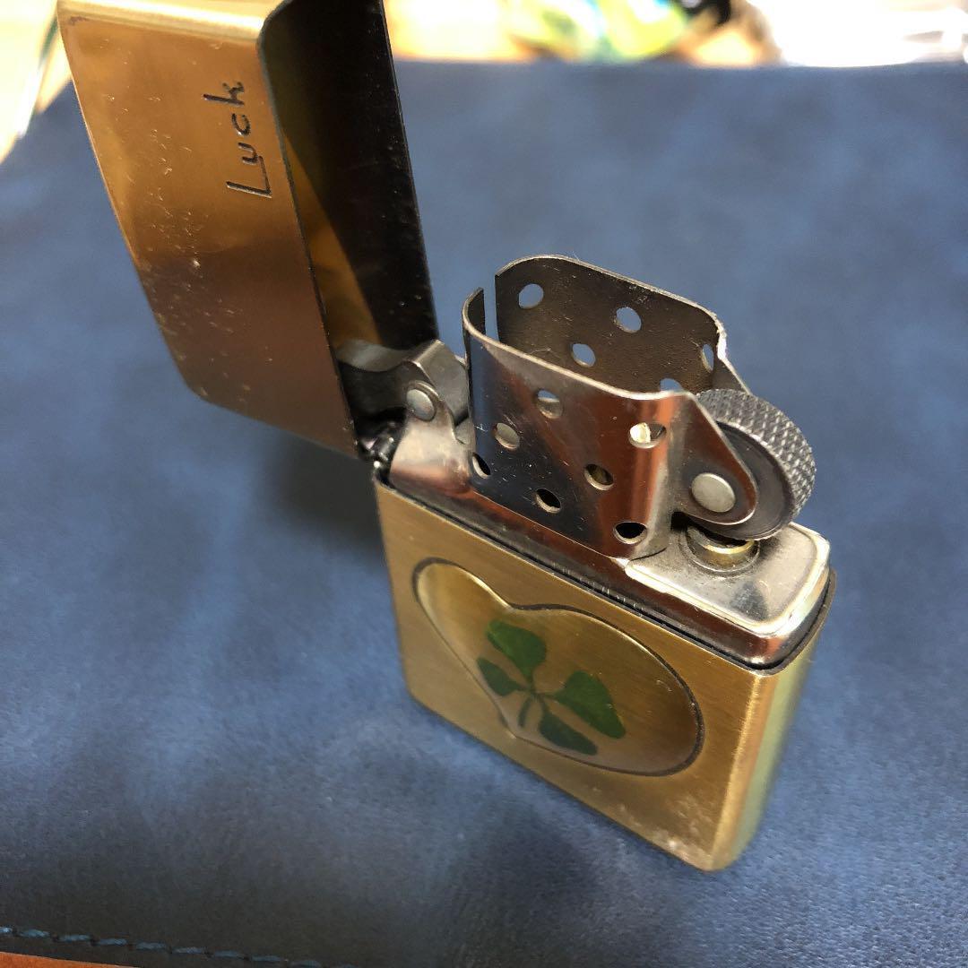 As is for Parts Zippo four-leaf clover model opening and closing sound