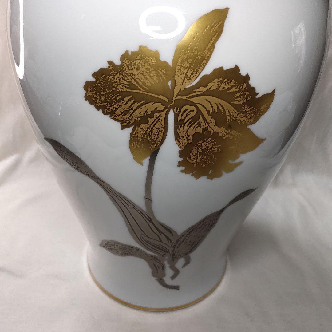 Okura Touen Vase Gold erosion cattleya