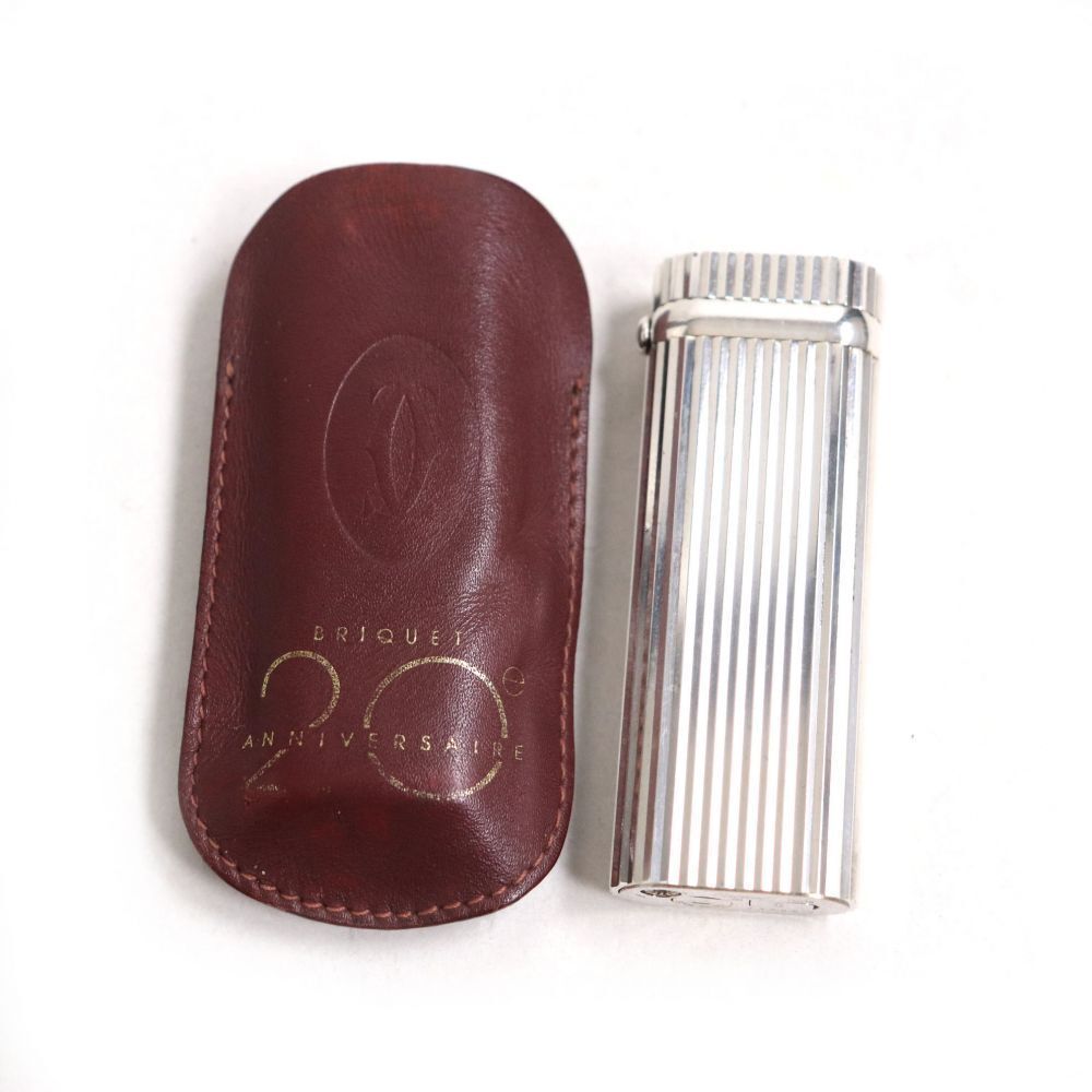 As is For Parts Cartier Stripe 1P Sapphire Oval Roller Type Gas Lighter Silver