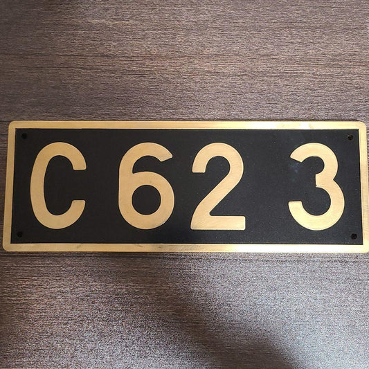 Inoue Kogyo's character light type license plate 24V medium-sized car