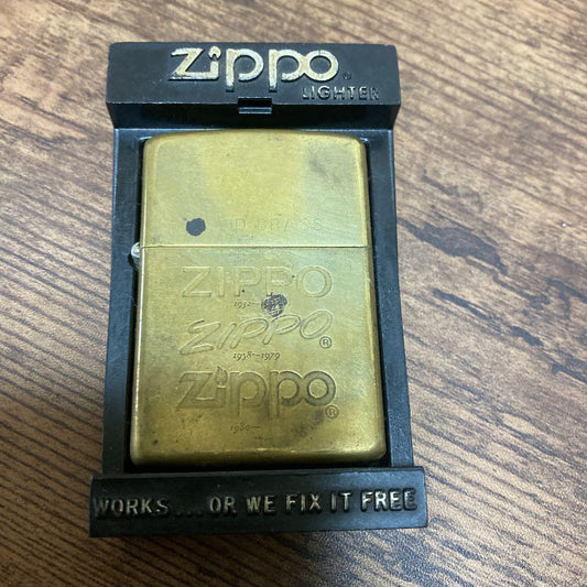 As is for parts ZIPPO lighter SOLID BRASS 1994 model