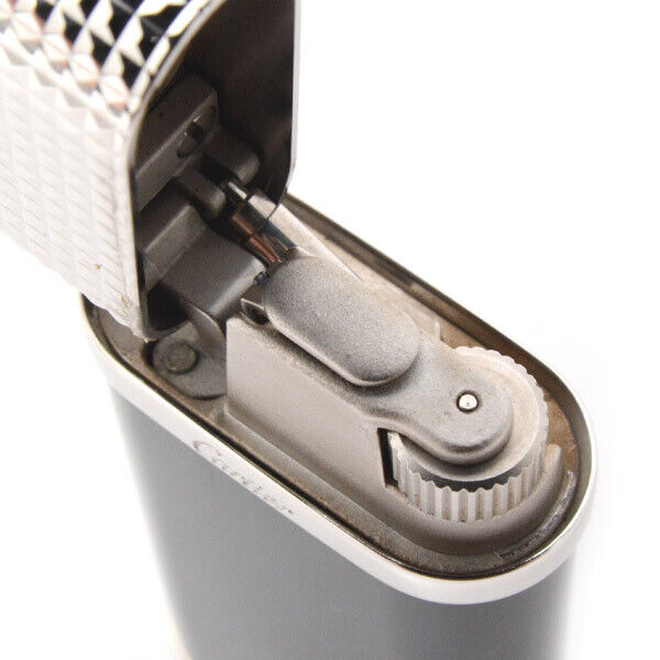 As is For Parts Cartier Godron Gas Lighter Black Lacquer Diamond Head Silver