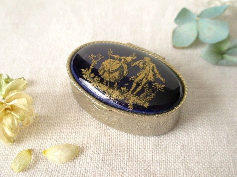 [Free Shipping] Rococo Pill Case Flea Market, France Brocant 66061