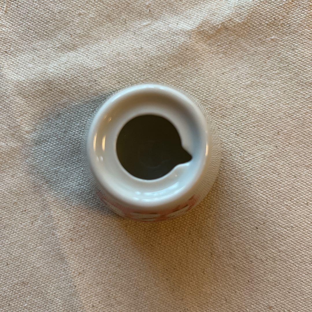 Mellow tune seasoning container