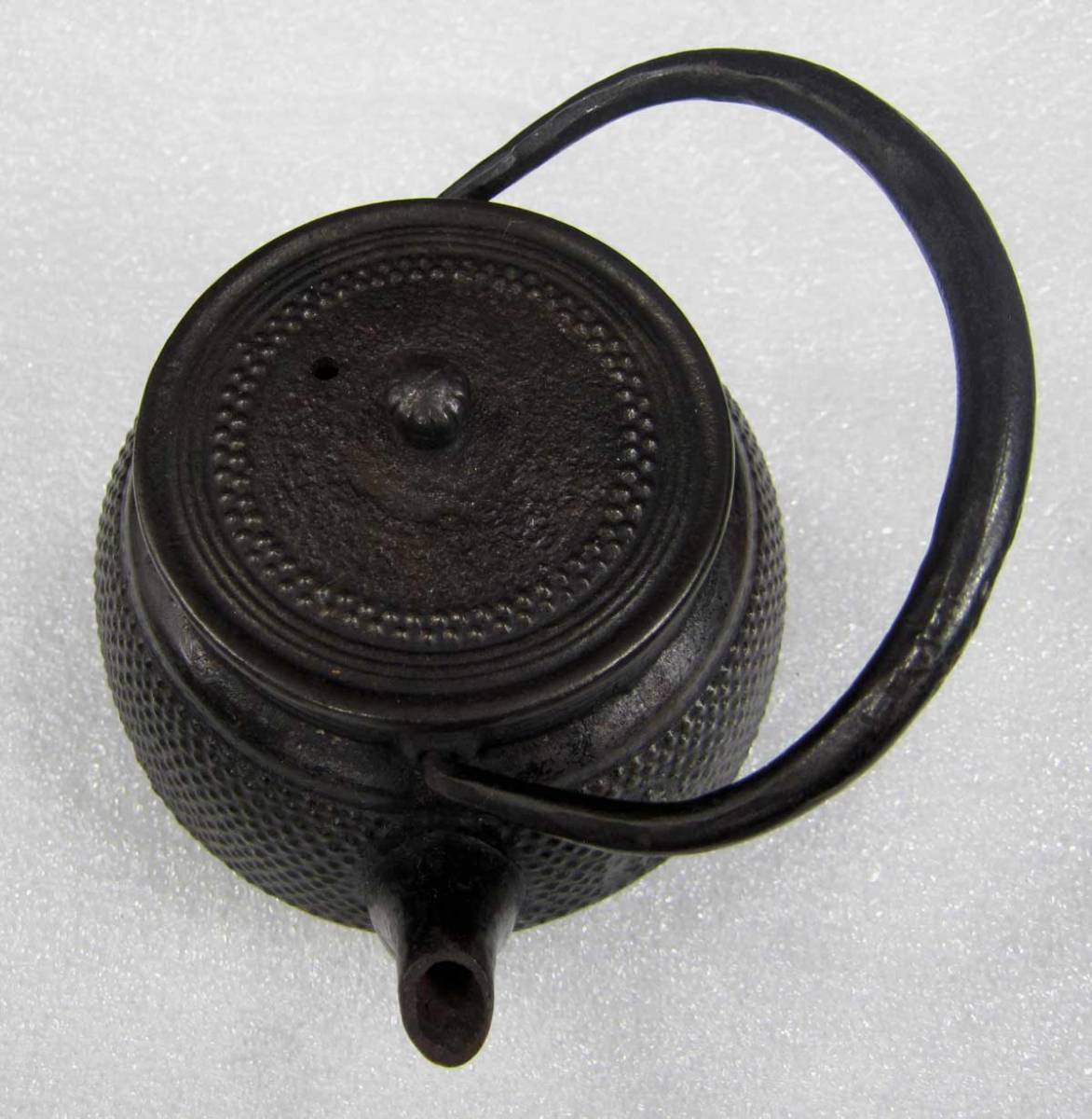Nanbu Tekki 8 0.3L storage Japanese Antiques