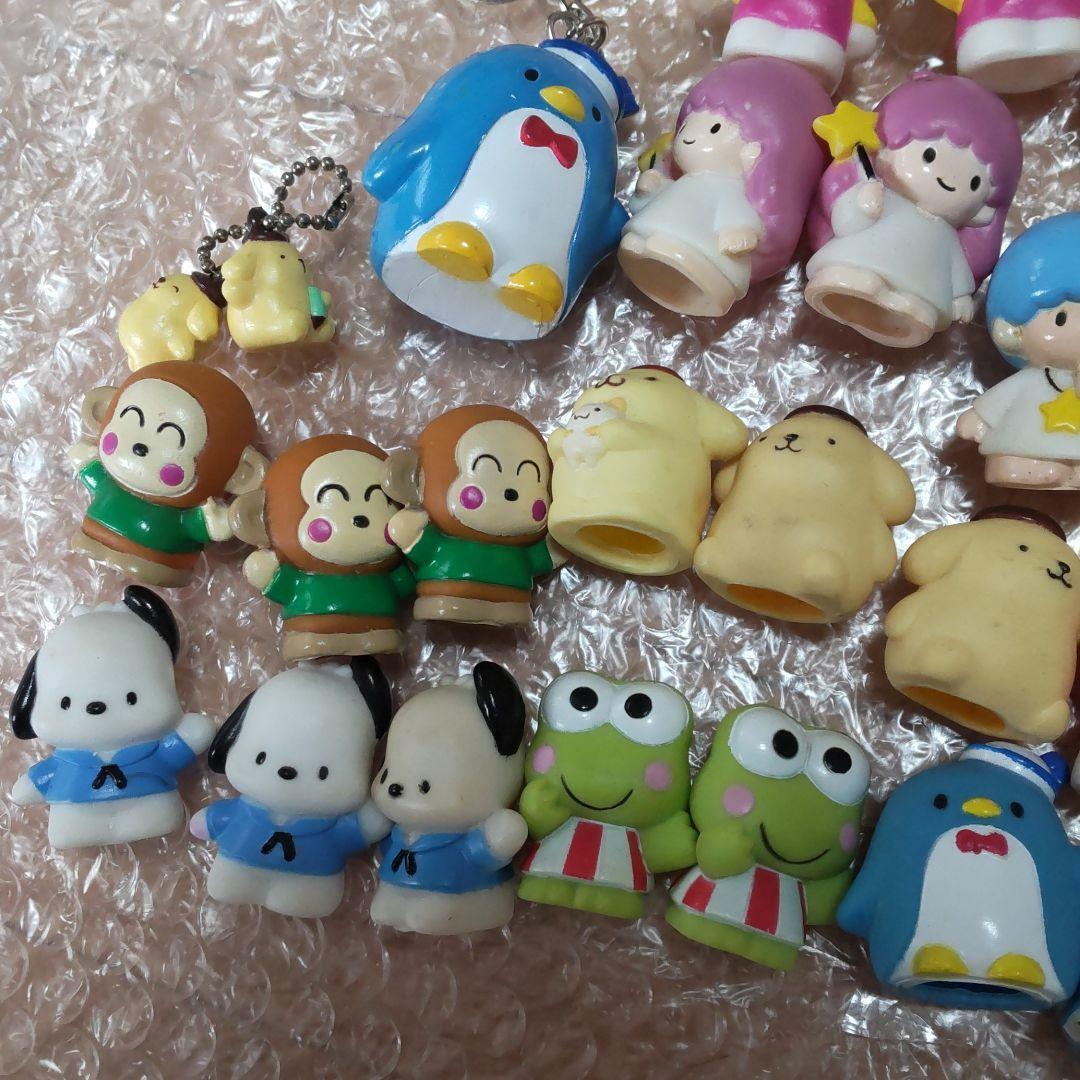 Sanrio Finger Doll Retro Collective Set Kikirara Bat Batsumaru Maimero