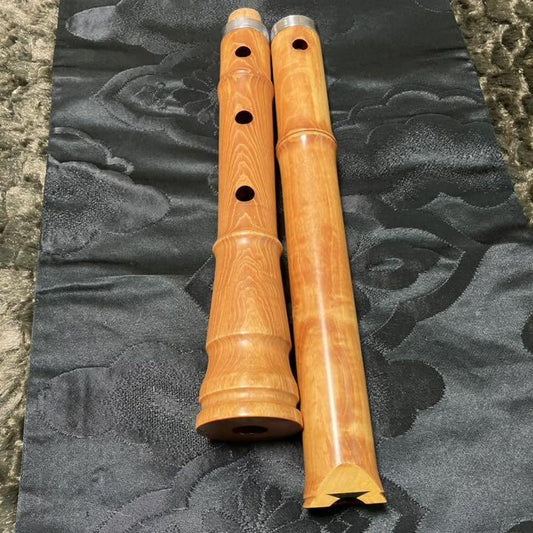 Shakuhachi Kinko-ryu 1-shaku-9-sun pipe with inscription and mouthpiece cap