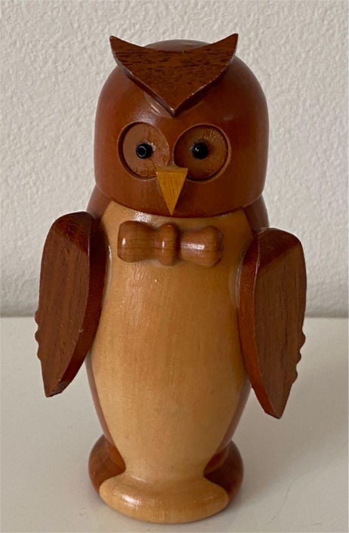 Toothpick holder, owl, wooden