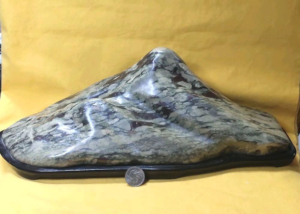 Natural stone figurine with a stand from Hokkaido Power stone