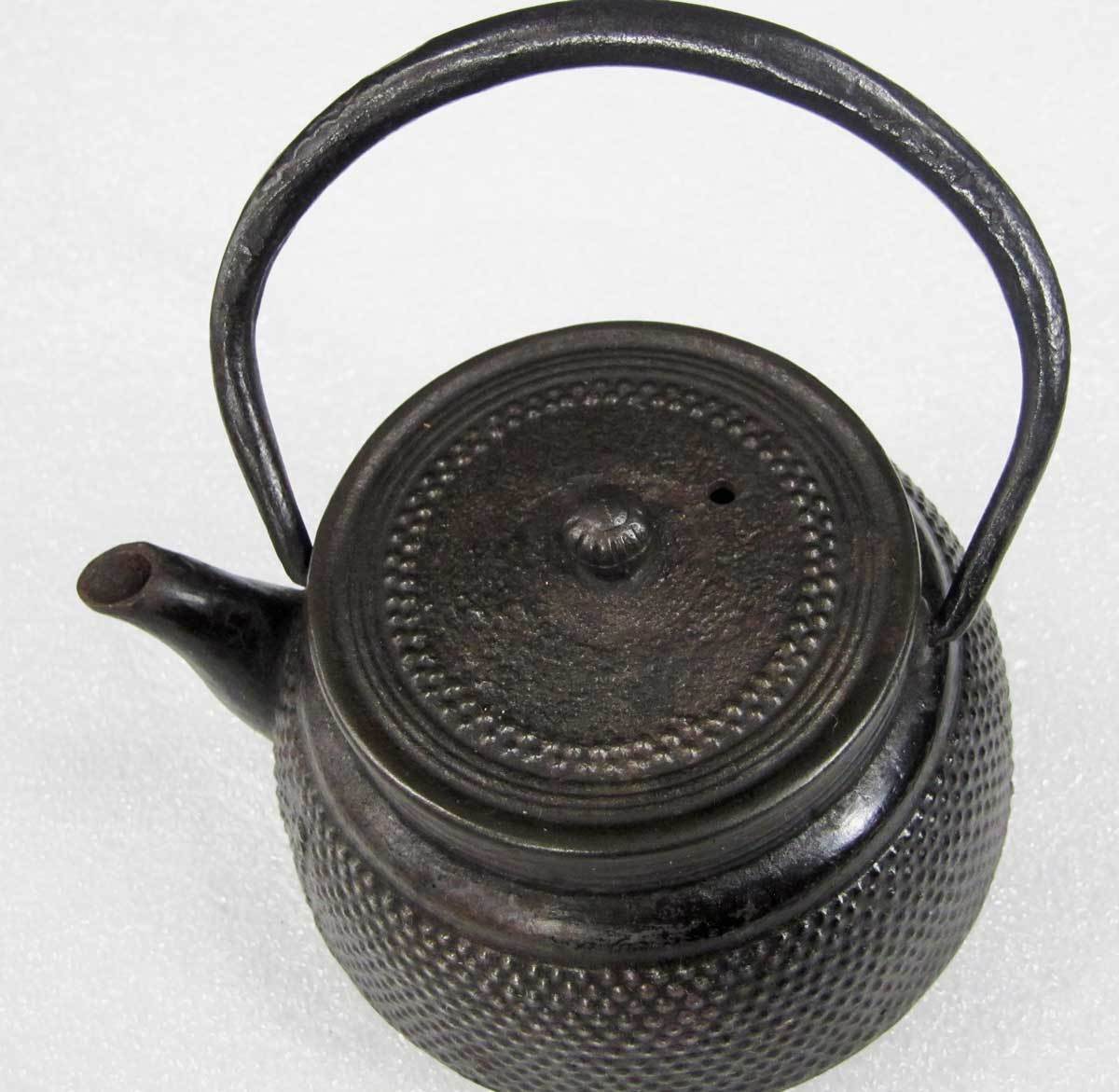Nanbu Tekki 8 0.3L storage Japanese Antiques