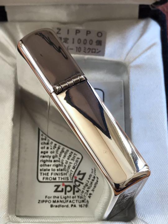 As is for parts zippo silver with serial number 1993 mint condition box 10μ silv