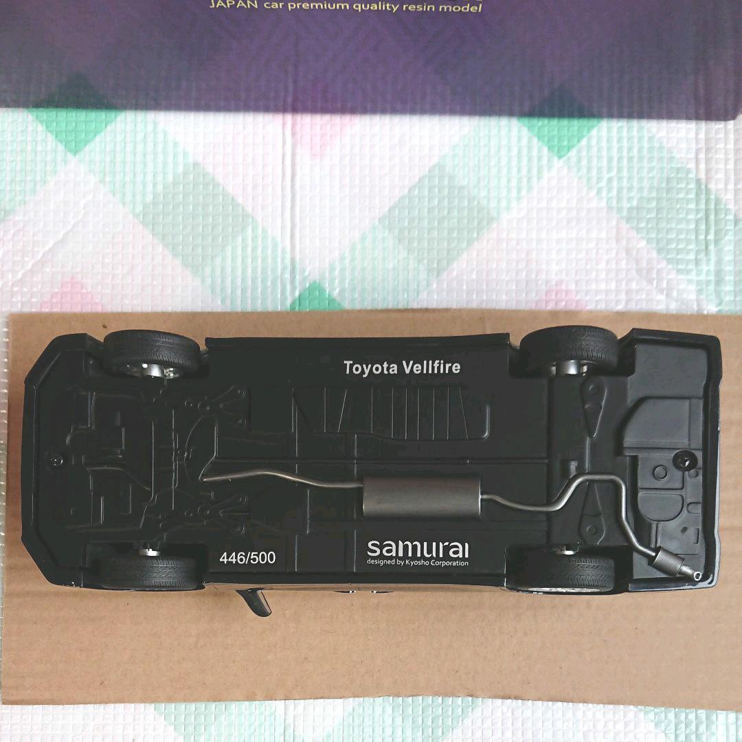 Kyosho Samurai Series 1/18 Vellfire