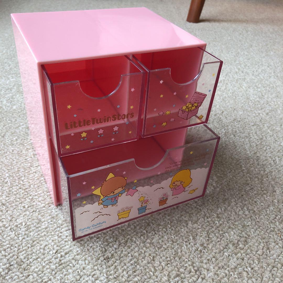 Sanrio Kikirara retro plastic chest pink square with cracks