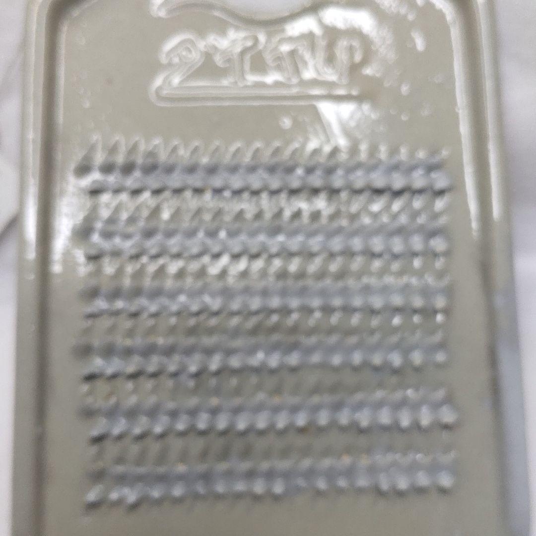 Grater Showa Retro Wartime Pottery  Collector's Release