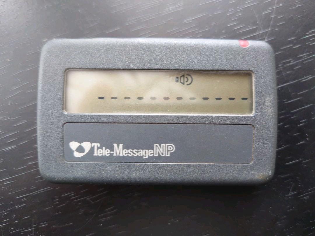 As is For Parts Pager Numeric display type Telemessage pager