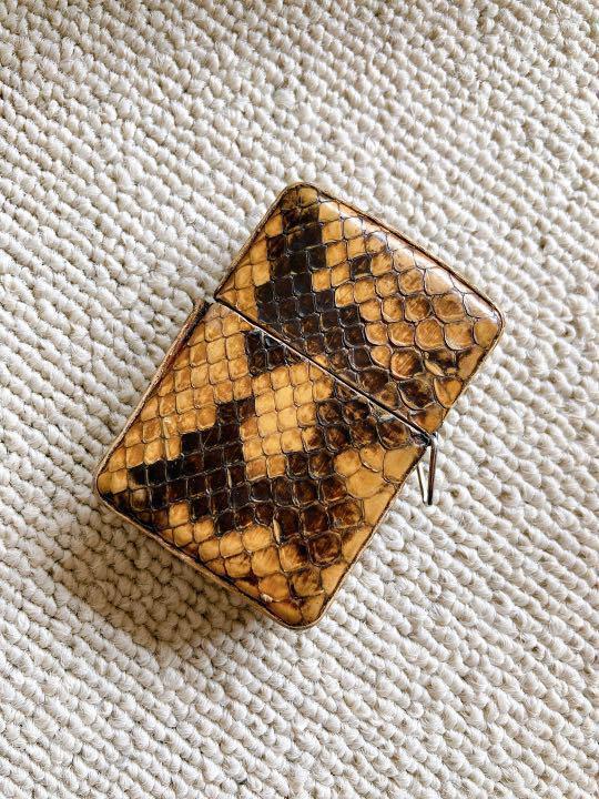 As is For Parts HATALI Zippo Snake pattern with case