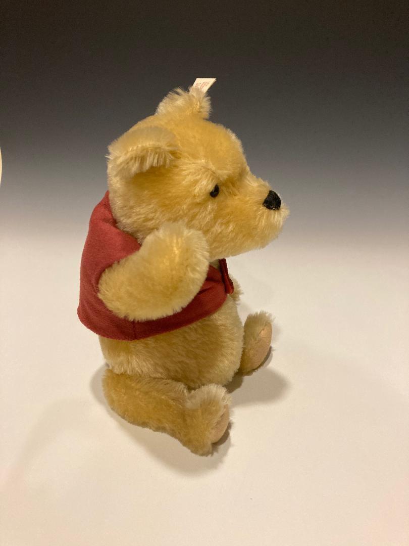 Steiff Steiff Exclusive Disney Winnie the Pooh 1999