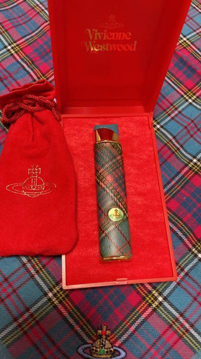 As is For Parts Vivienne Westwood lighter blue tartan gas