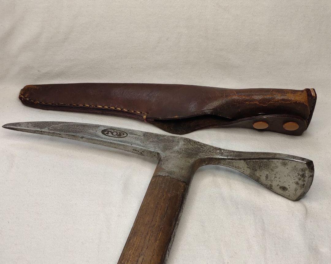 Ice ax ice ax with genuine leather cover TOP Inscription