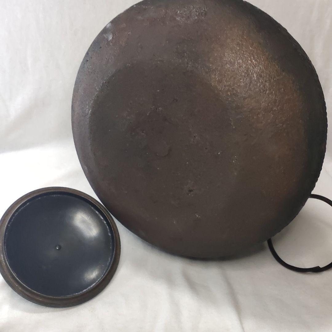 Tea utensils Arare iron pot Bamboo and plum design