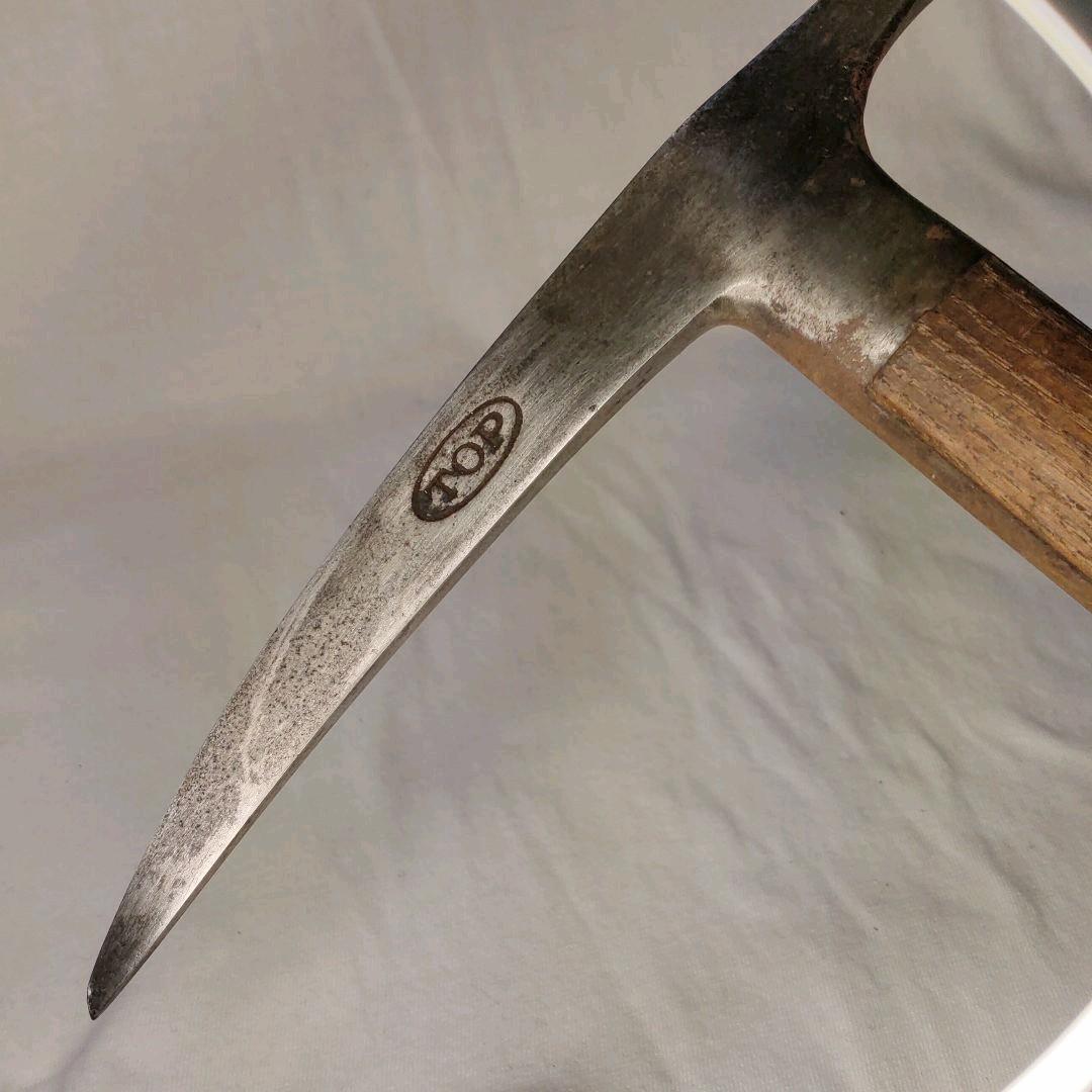 Ice ax ice ax with genuine leather cover TOP Inscription