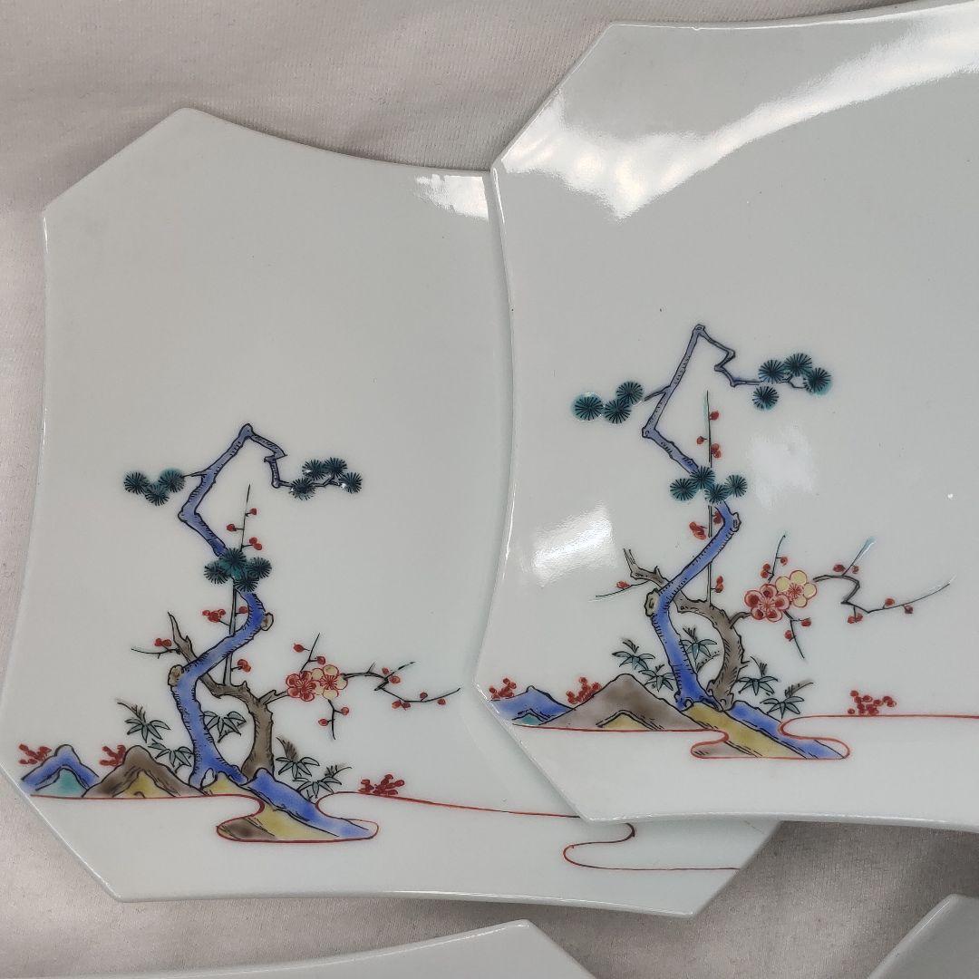 13th generation Kakiemon Kakukiriko four-sided plate Muddy hand