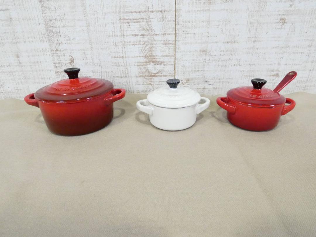 LE CREUSET 11 sets Lamb Quan d'Amour/Pair Petite Cocotte etc.