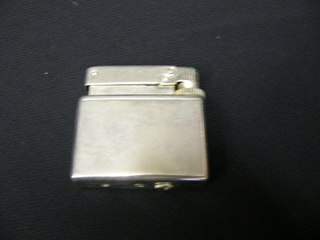 As is For Parts Vivienne Westwood Lighter Orb Ignition unconfirmed