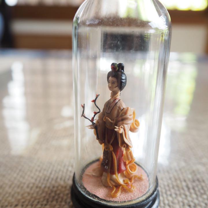 Tennyo figurine