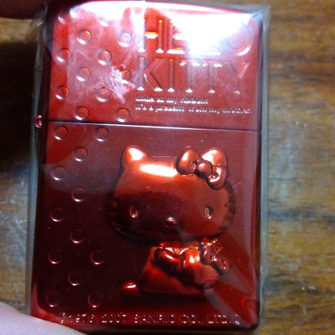As is for parts Zippo lighter Hello Kitty 3D design red with case