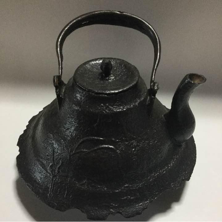 Teapot Tea Kettle Tatsubin iron kettle  horse pattern